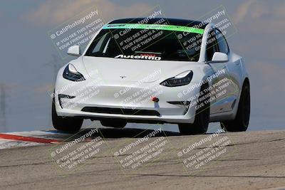 media/Apr-02-2023-Speed Ventures (Sun) [[5e759f4fdb]]/5-Tesla corsa A/session 3 grapvine/